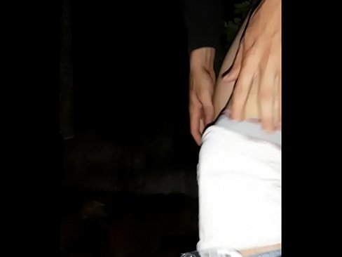 ❤️ Ο γείτονάς μου πήδηξε στον τοίχο καραντίνας μου Σούπερ πορνό ❌️❤